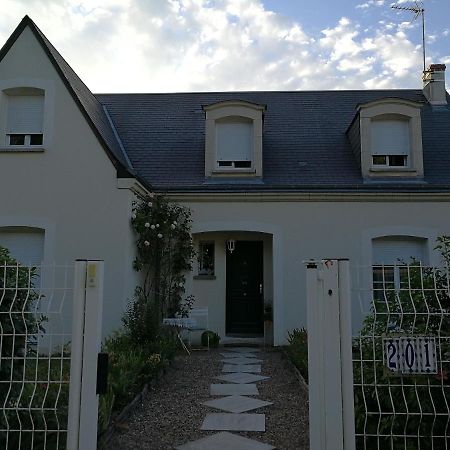 Chez Marlyse Bed and Breakfast Blois Exteriör bild